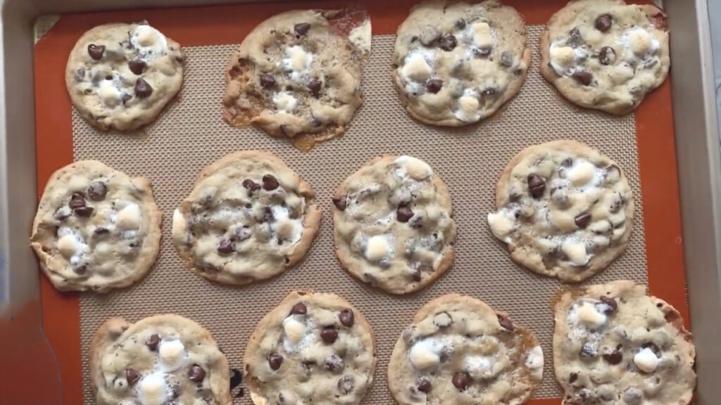 Chocolate Chip Marshmallow Cookies Recipe