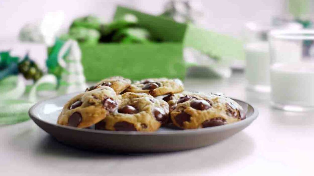 ghirardelli chocolate chip cookie recipe, ghirardelli chocolate chip cookies recipe, chocolate chip cookie recipe ghirardelli, ghirardelli chocolate chips cookies recipe, ghirardelli grand chocolate chip cookie recipe