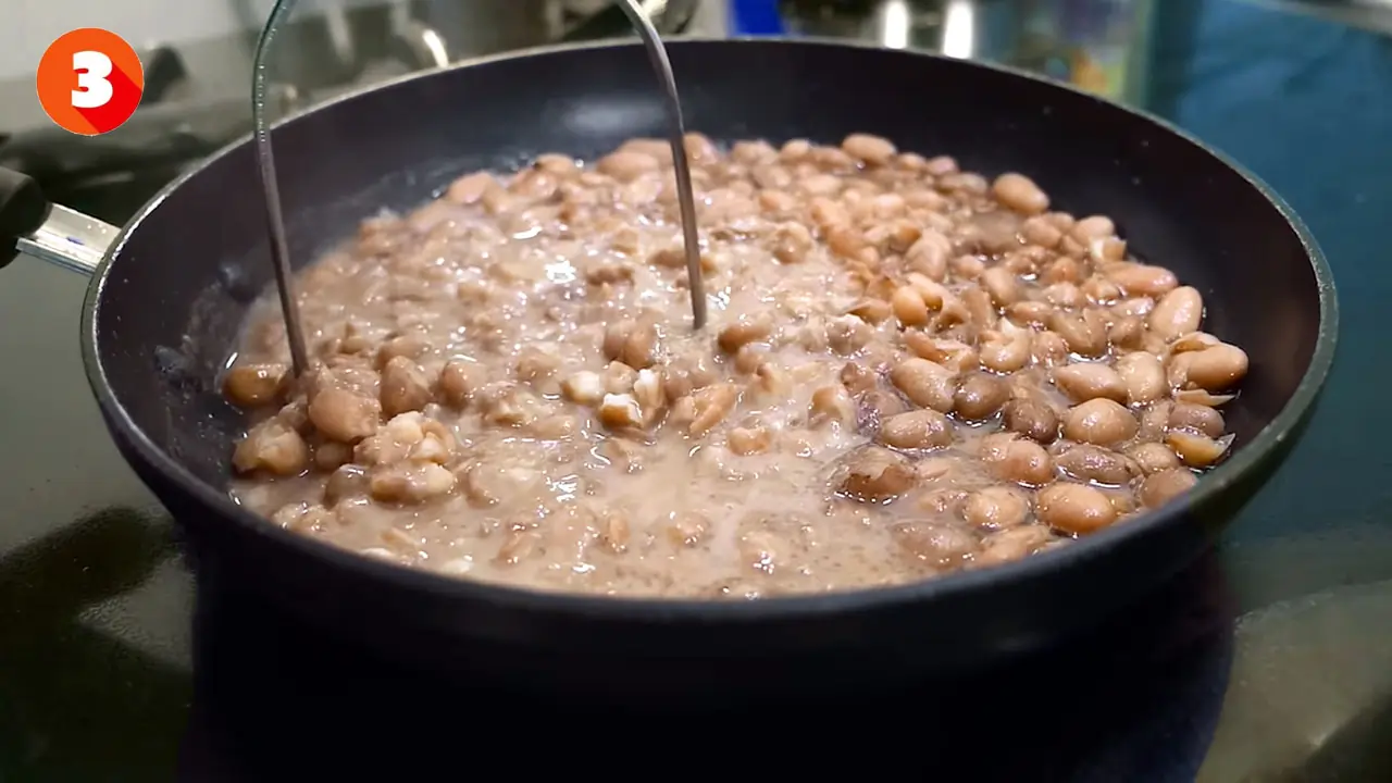 Chuy's Refried Beans Recipe