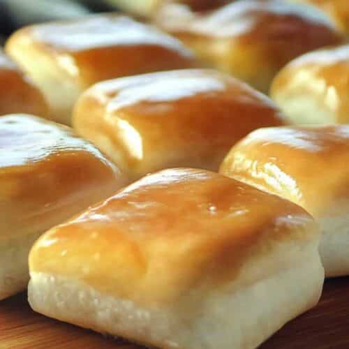 Logan’s Roadhouse Rolls Recipe
